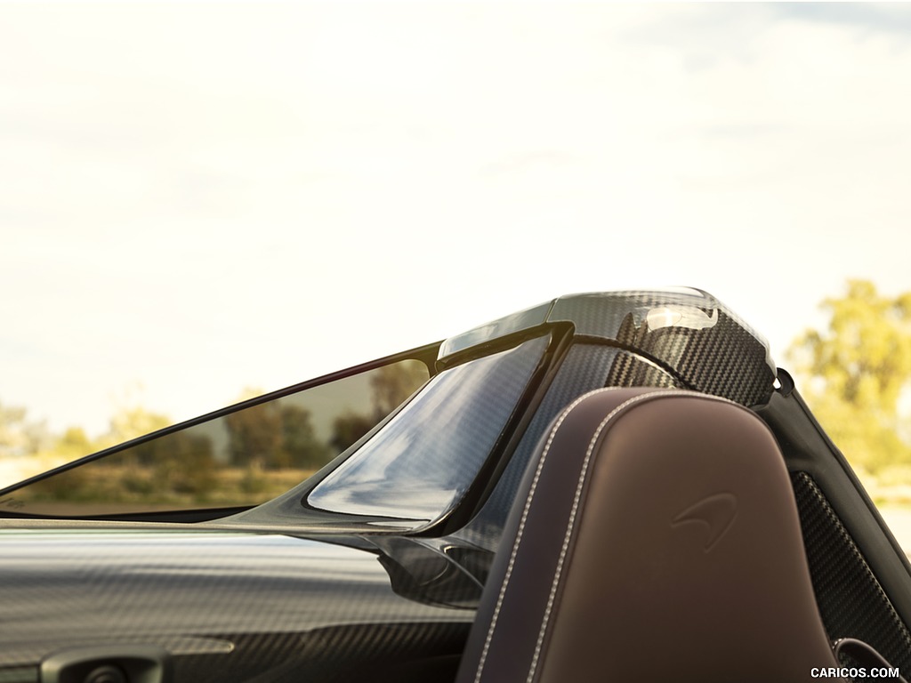 2019 McLaren 720S Spider (Color: Supernova Silver) - Detail