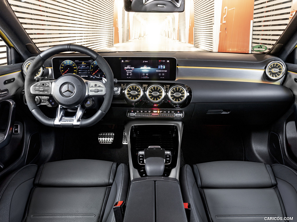 2019 Mercedes-AMG A 35 4MATIC - Interior, Cockpit