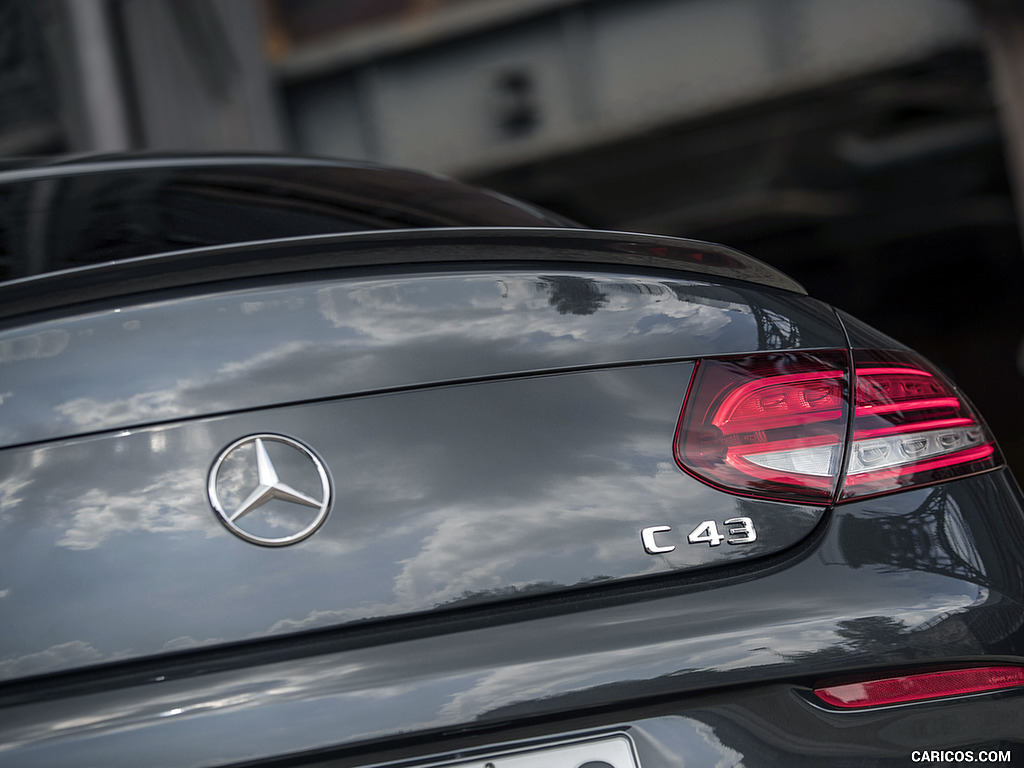 2019 Mercedes-AMG C43 4MATIC Coupe (Color: Graphite Grey Metallic) - Detail