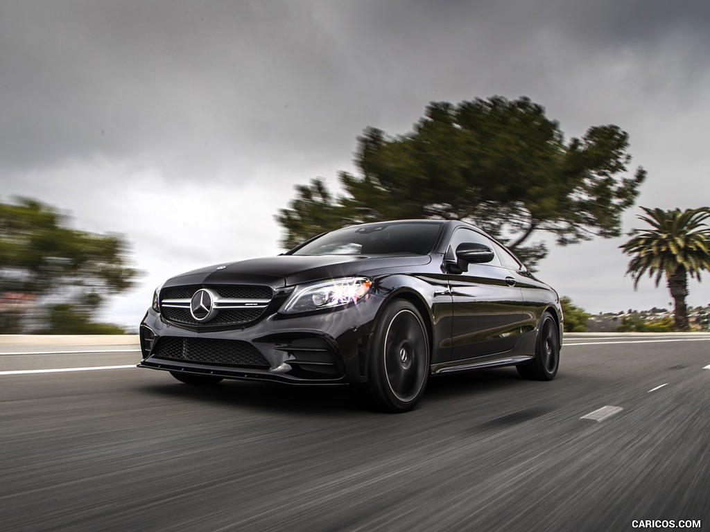 2019 Mercedes-AMG C43 Coupe (US-Spec) - Front Three-Quarter