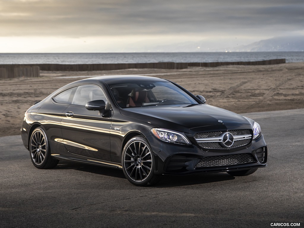 2019 Mercedes-AMG C43 Coupe (US-Spec) - Front Three-Quarter