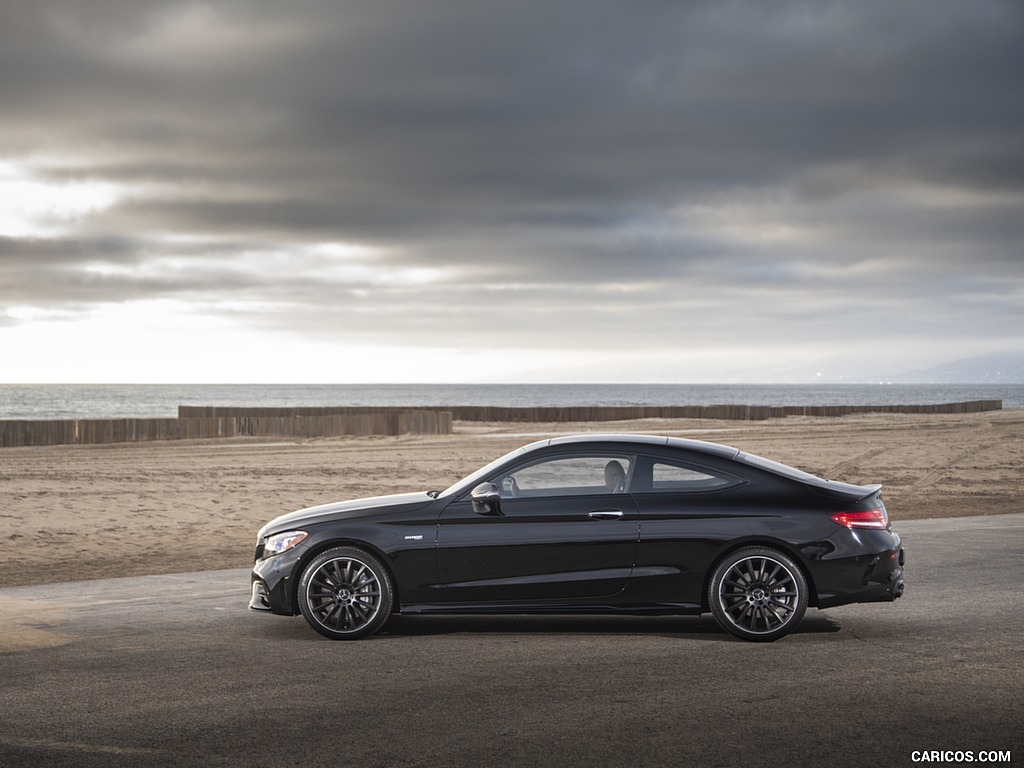 2019 Mercedes-AMG C43 Coupe (US-Spec) - Side