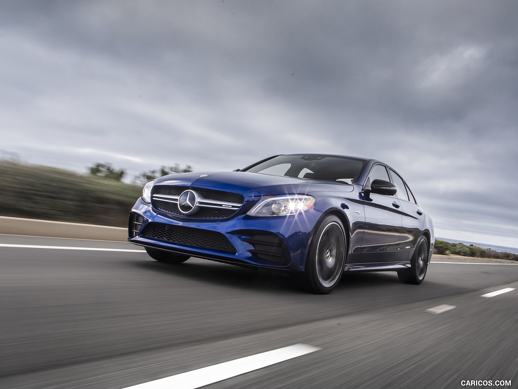 2019 Mercedes-AMG C43 Sedan (US-Spec) - Front Three-Quarter