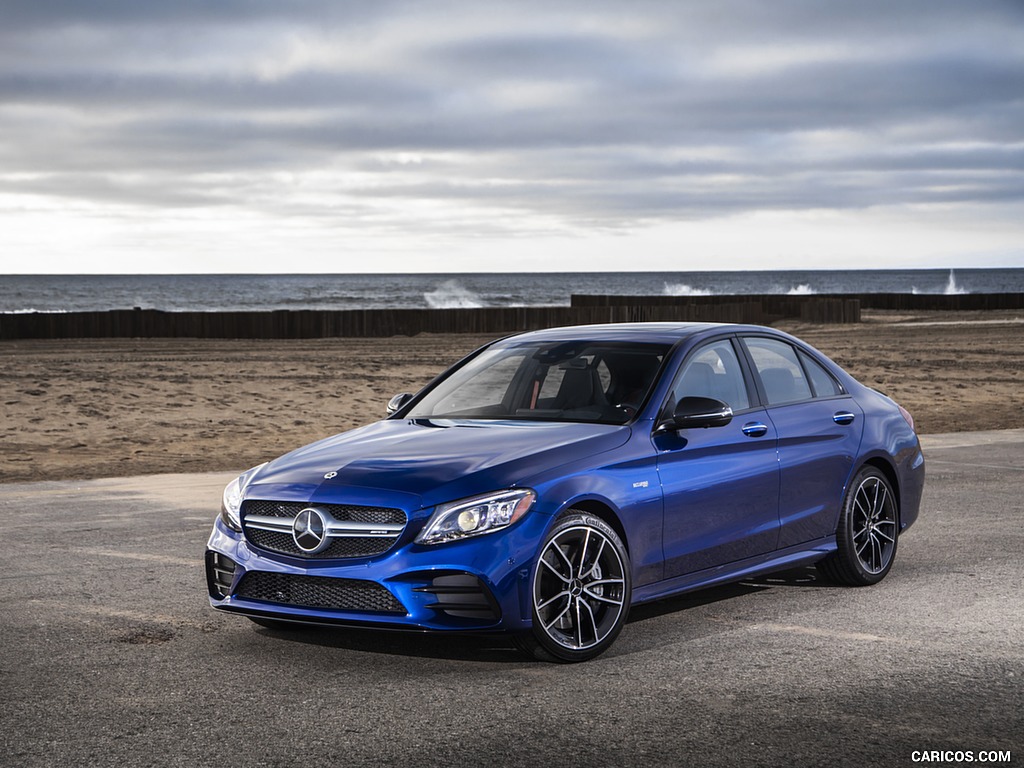 2019 Mercedes-AMG C43 Sedan (US-Spec) - Front Three-Quarter