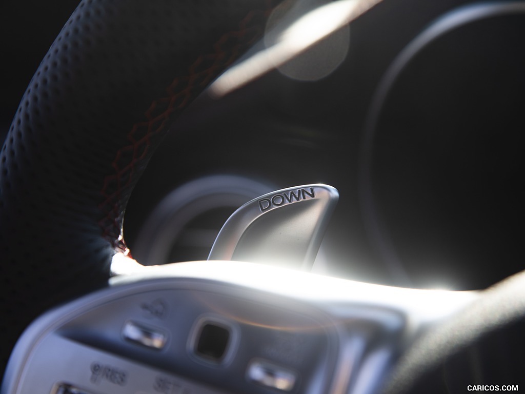 2019 Mercedes-AMG C43 Sedan (US-Spec) - Interior, Detail