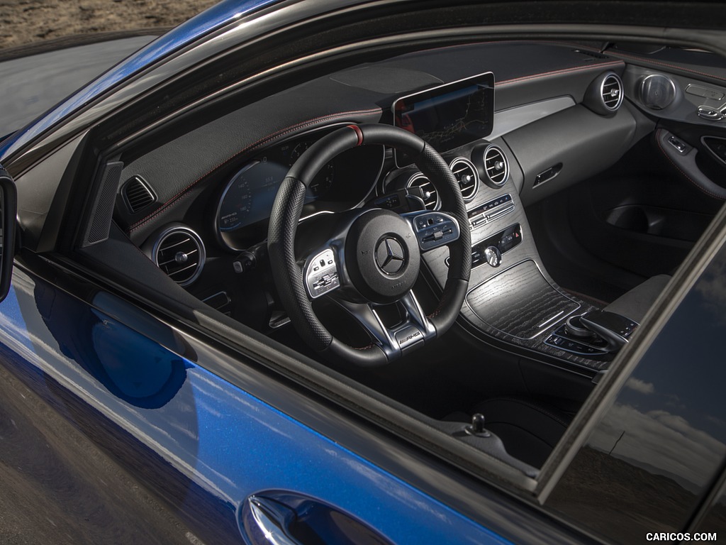 2019 Mercedes-AMG C43 Sedan (US-Spec) - Interior