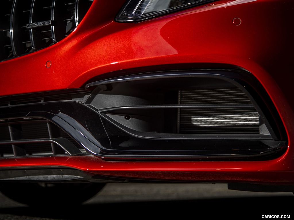 2019 Mercedes-AMG C63 S Sedan (US-Sedan) - Detail