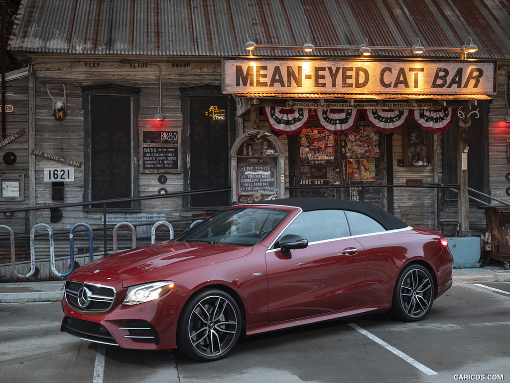 2019 Mercedes-AMG E 53 4MATIC+ Cabrio (US-Spec) Wallpaper - Front Three-Quarter