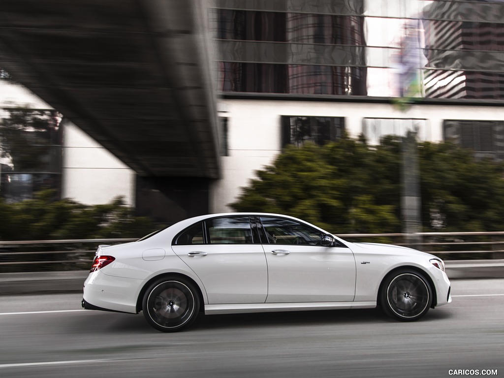 2019 Mercedes-AMG E 53 Sedan (US-Spec) - Side