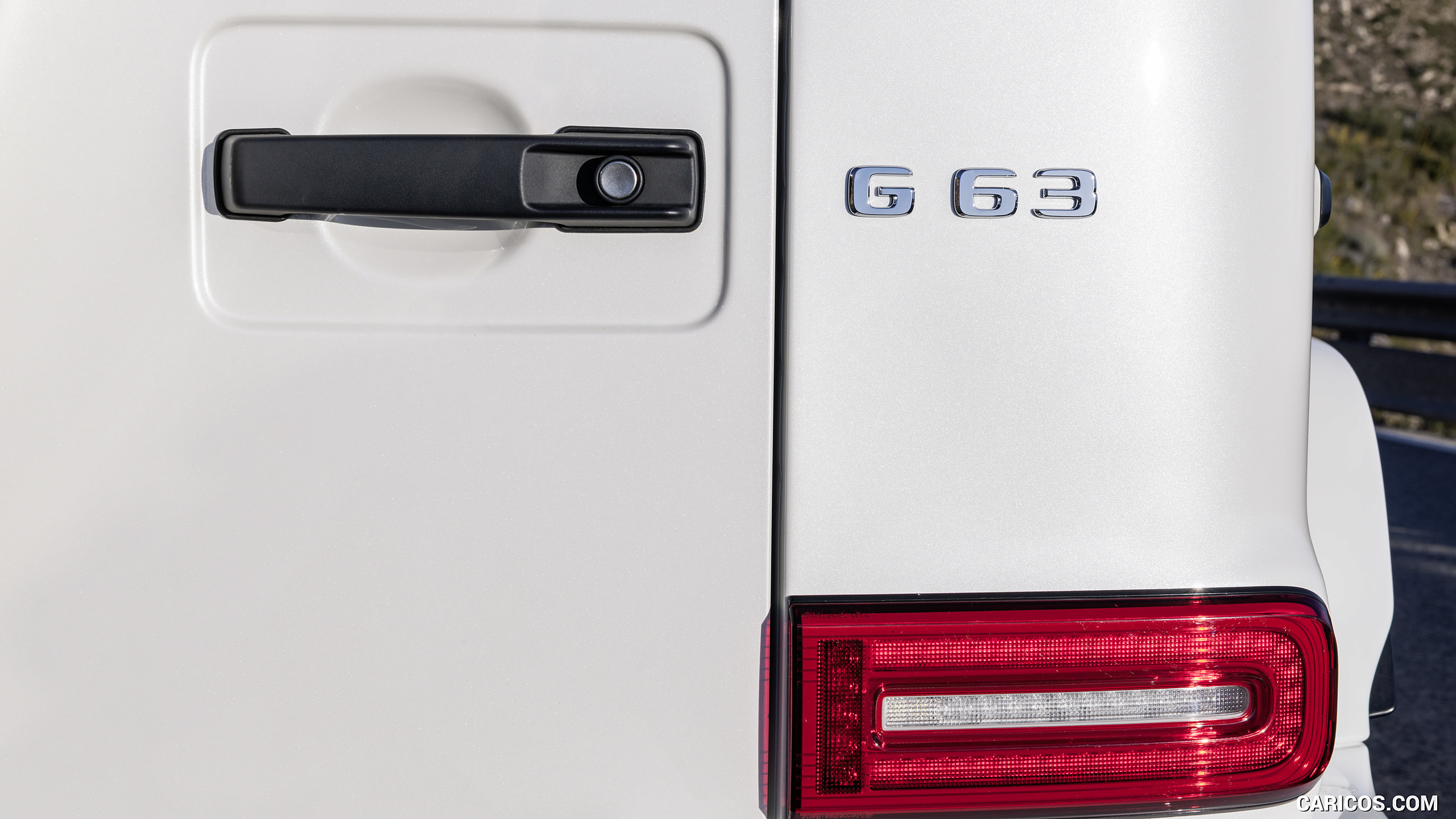 2019 Mercedes-AMG G63 (Color: Designo Mystic White Bright) - Tail Light, #39 of 452