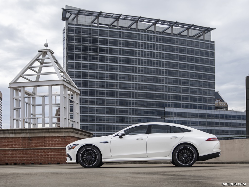 2019 Mercedes-AMG GT 53 4-Door Coupe (US-Spec) - Side