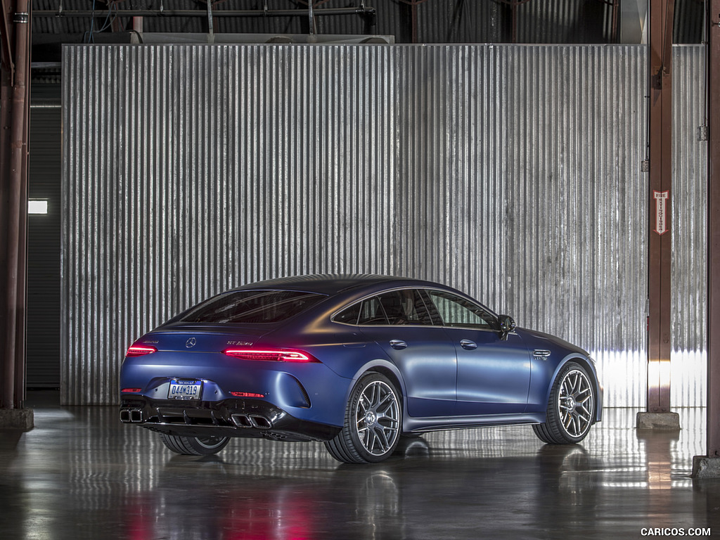 2019 Mercedes-AMG GT 63 S 4MATIC+ 4-Door Coupe - Rear Three-Quarter