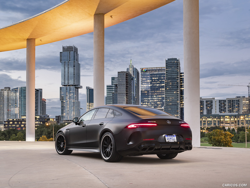 2019 Mercedes-AMG GT 63 S 4MATIC+ 4-Door Coupe - Rear Three-Quarter