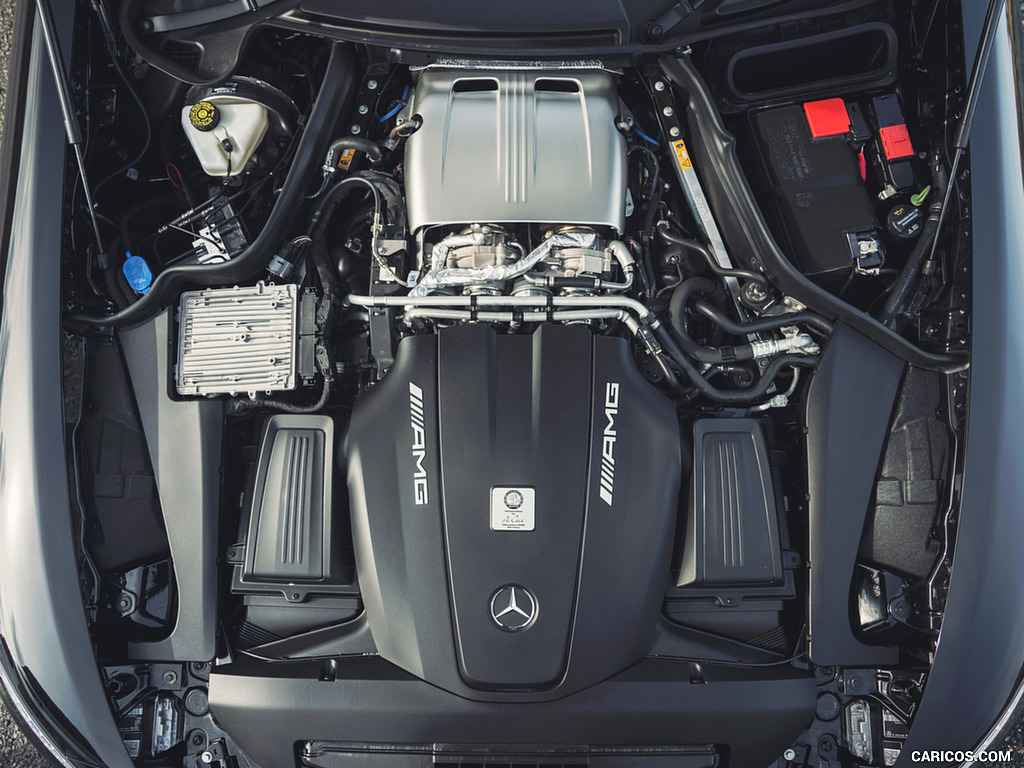 2019 Mercedes-AMG GT C Coupé (UK-Spec) - Engine