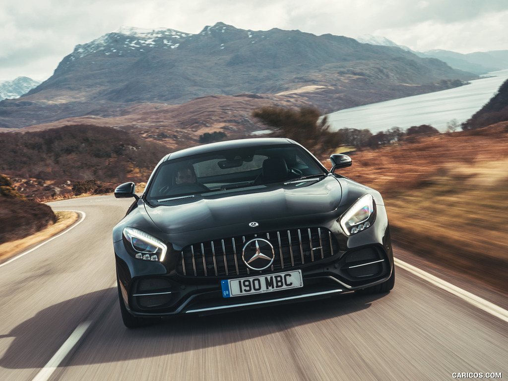 2019 Mercedes-AMG GT C Coupé (UK-Spec) - Front