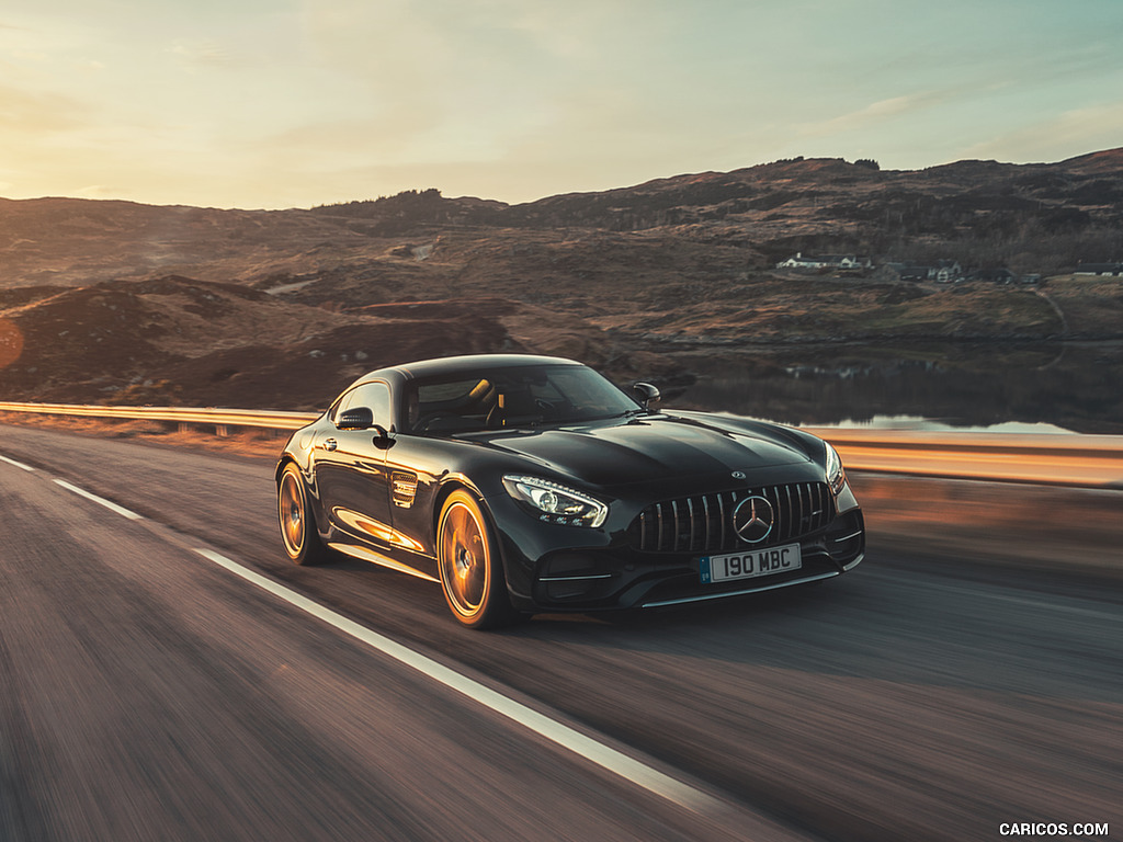 2019 Mercedes-AMG GT C Coupé (UK-Spec) - Front Three-Quarter