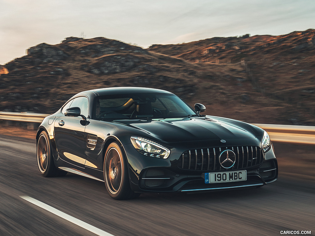 2019 Mercedes-AMG GT C Coupé (UK-Spec) - Front Three-Quarter