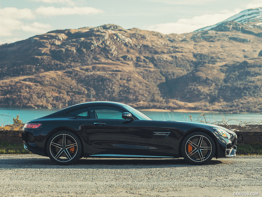 2019 Mercedes-AMG GT C Coupé (UK-Spec) - Side