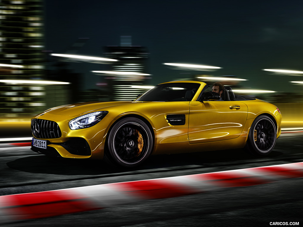 2019 Mercedes-AMG GT S Roadster (Color: Solarbeam)