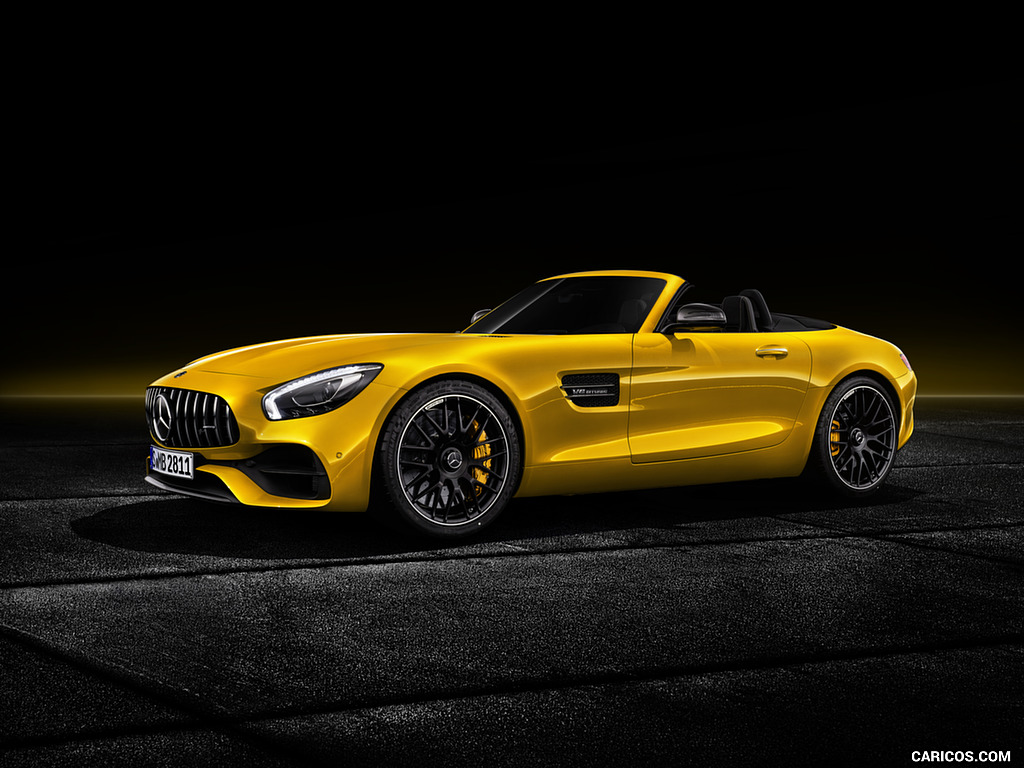 2019 Mercedes-AMG GT S Roadster (Color: Solarbeam)