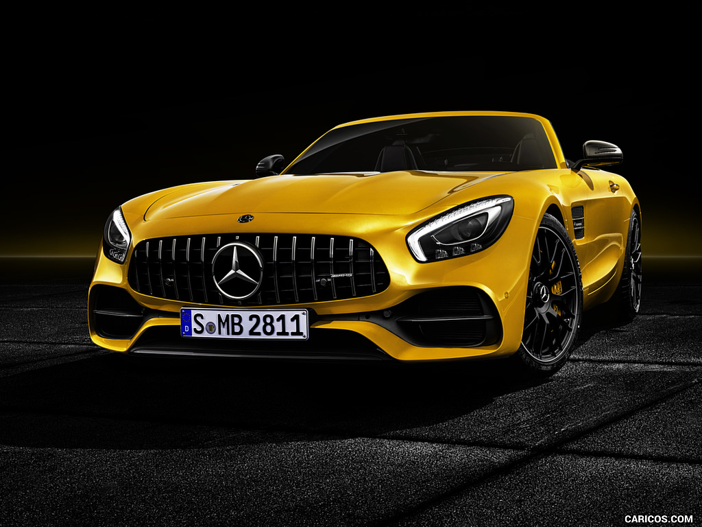 2019 Mercedes-AMG GT S Roadster (Color: Solarbeam)