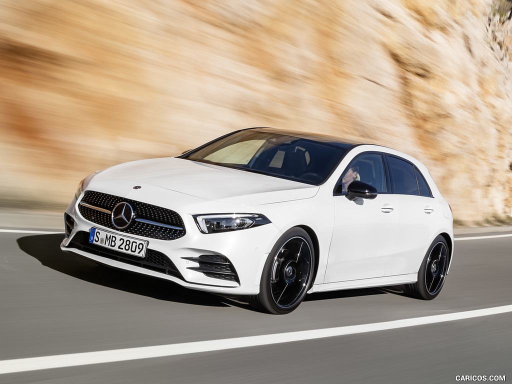 2019 Mercedes-Benz A-Class (Color: Digital white pearl) - Front Three-Quarter