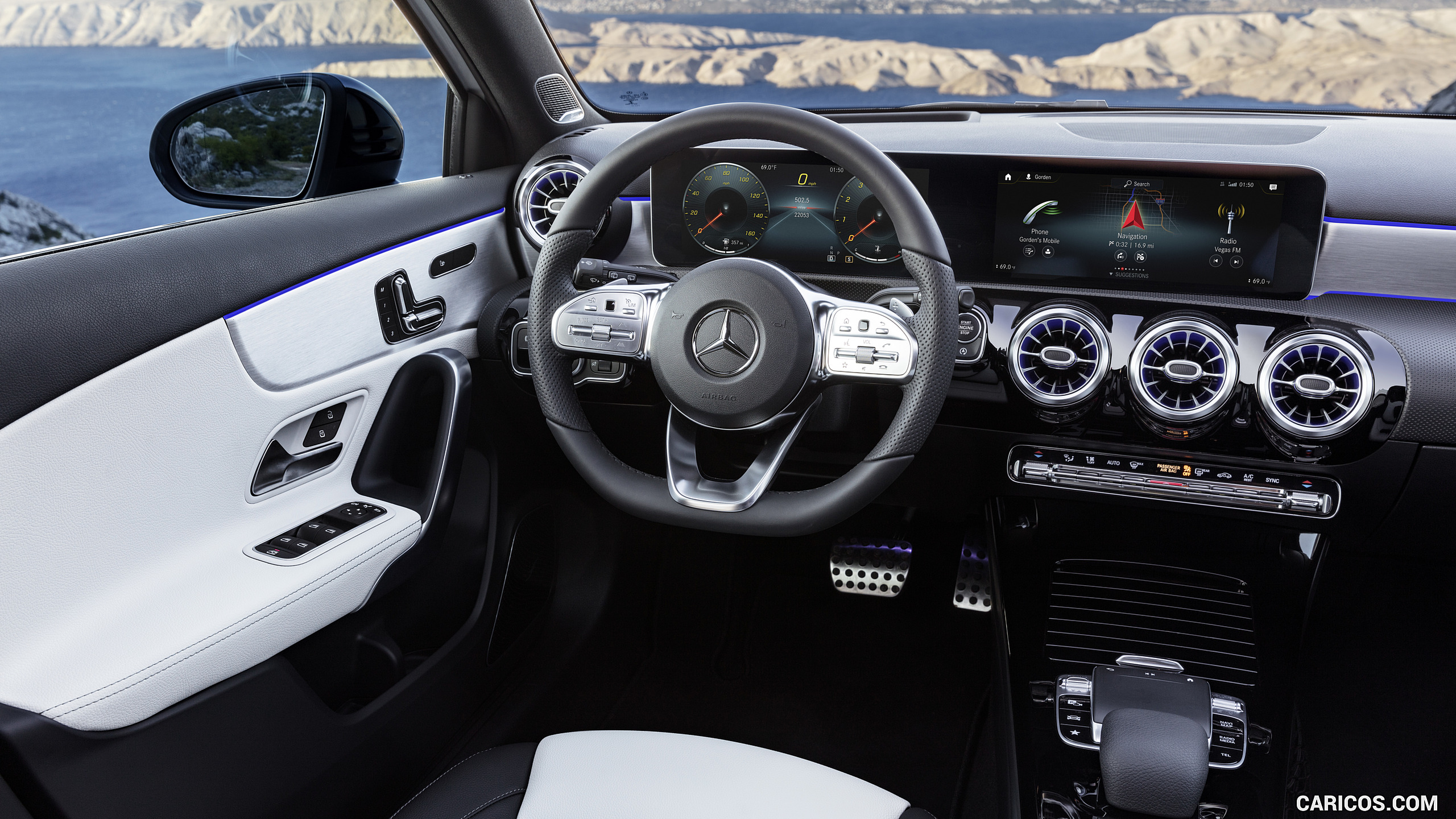 2019 Mercedes-Benz A-Class - AMG Line nevagrey/black Interior, #45 of 181