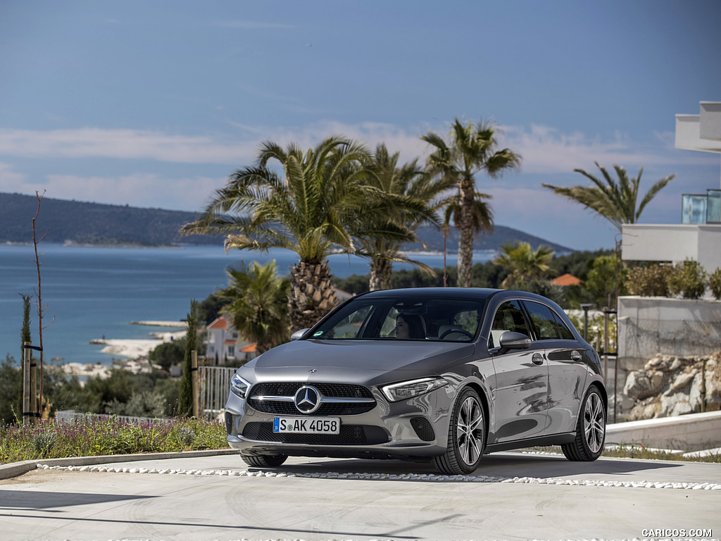 2019 Mercedes-Benz A-Class A180 d Progressive (Color: Mountain Grey) - Front Three-Quarter