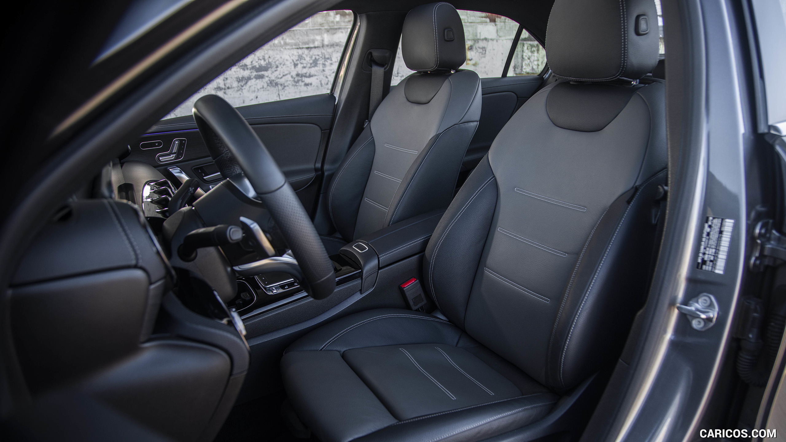 2019 Mercedes-Benz A-Class Sedan (US-Spec) - Interior, Front Seats, #146 of 214