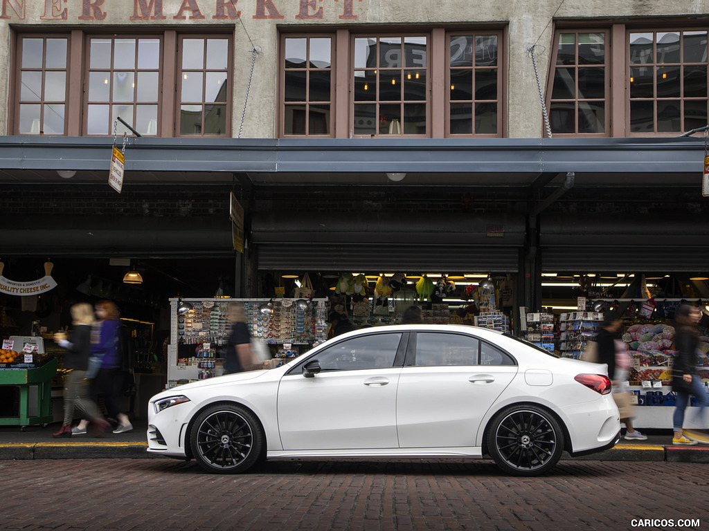 2019 Mercedes-Benz A-Class Sedan (US-Spec) - Side