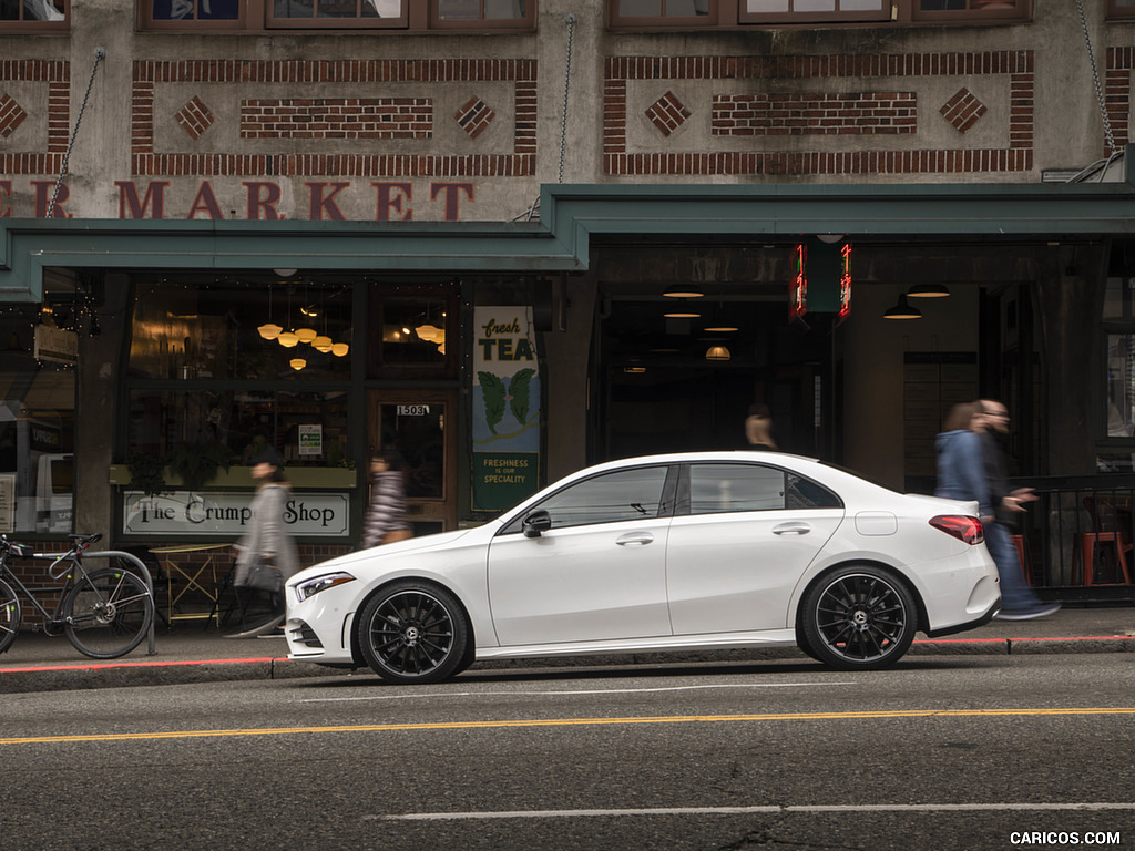 2019 Mercedes-Benz A-Class Sedan (US-Spec) - Side