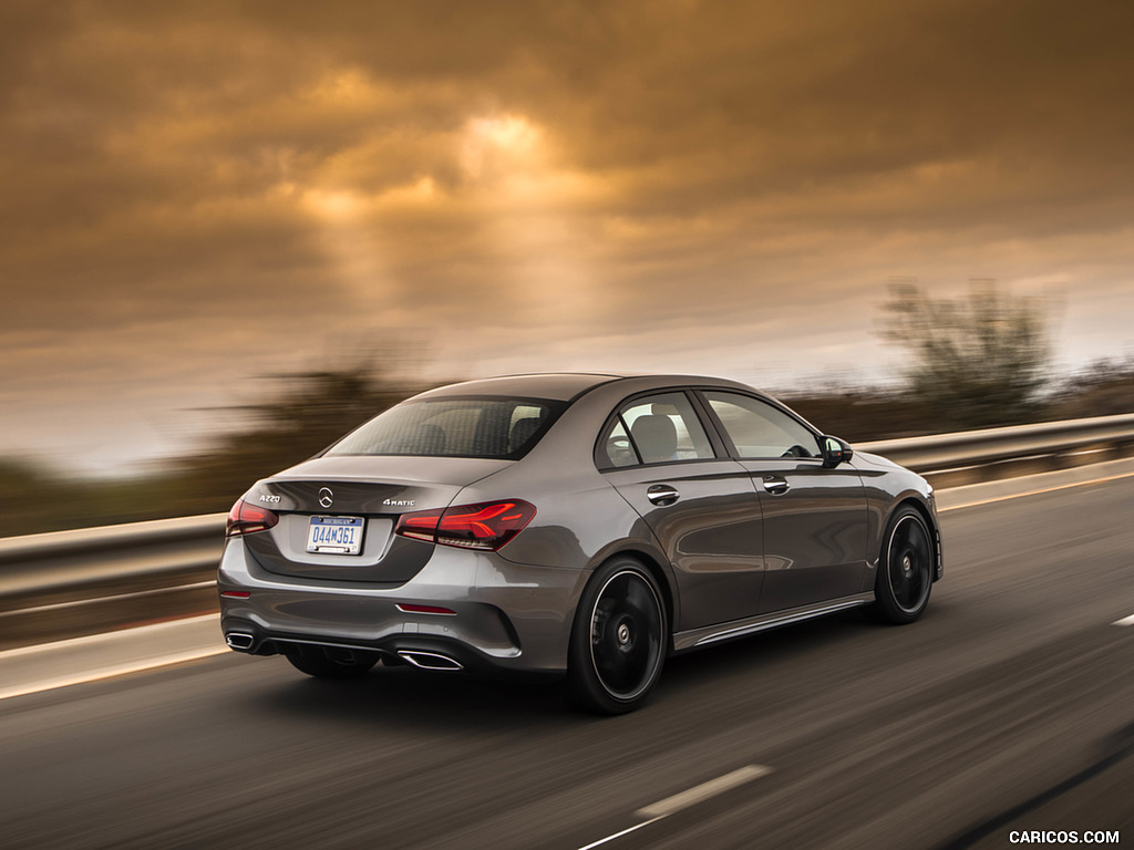 2019 Mercedes-Benz A220 4MATIC Sedan (US-Spec) - Rear Three-Quarter