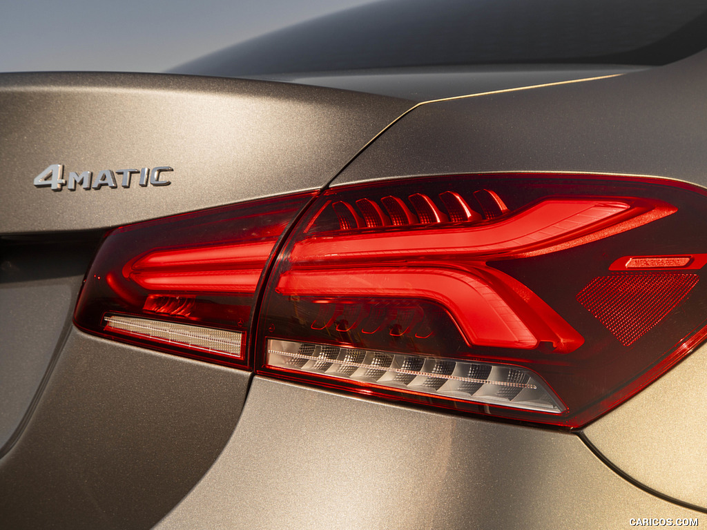 2019 Mercedes-Benz A220 4MATIC Sedan (US-Spec) - Tail Light