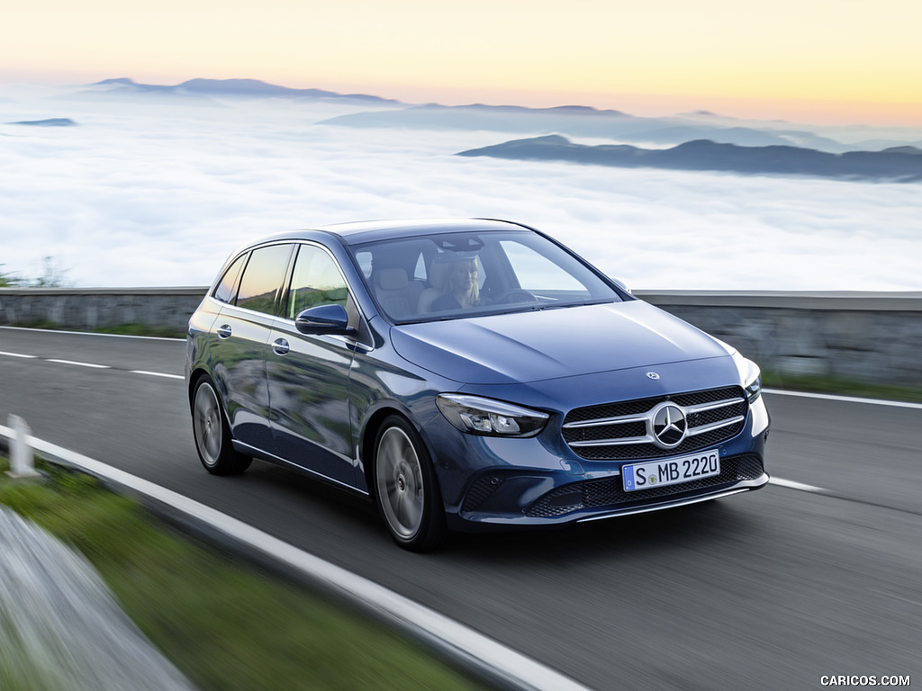 2019 Mercedes-Benz B-Class (Color: Denim Blue) - Front Three-Quarter