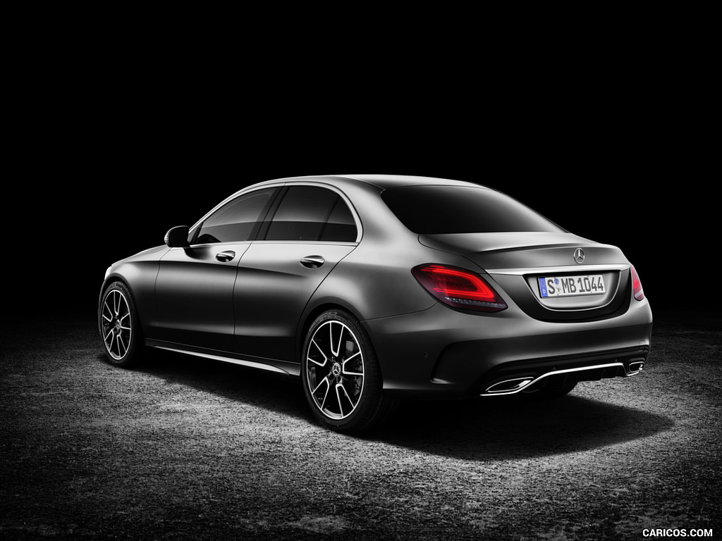 2019 Mercedes-Benz C-Class Sedan AMG-Line (Color: Platinum White Pearl/Black) - Rear Three-Quarter