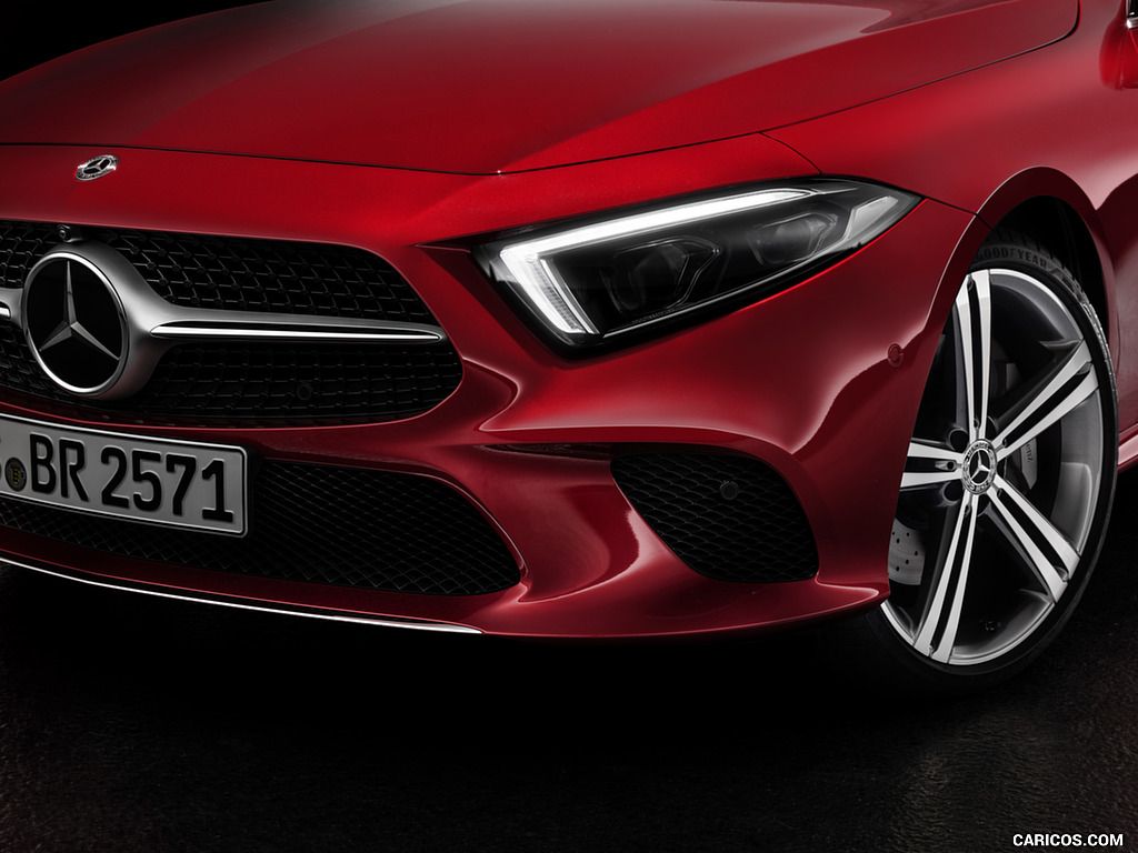 2019 Mercedes-Benz CLS (Color: Designo Hyacinth Red Metallic) - Headlight