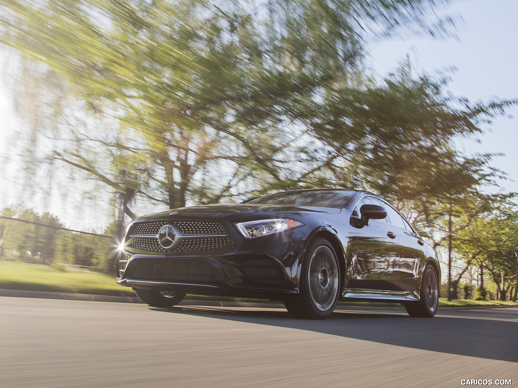 2019 Mercedes-Benz CLS 450 4MATIC (US-Spec) - Front Three-Quarter