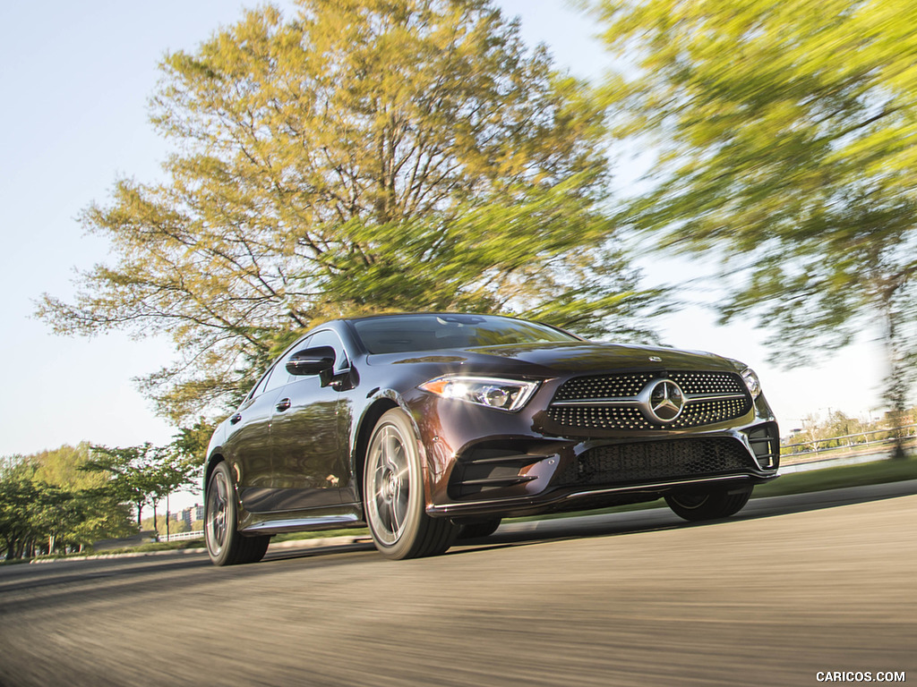 2019 Mercedes-Benz CLS 450 4MATIC (US-Spec) - Front Three-Quarter