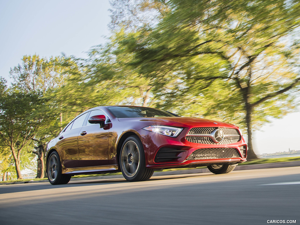 2019 Mercedes-Benz CLS 450 4MATIC (US-Spec) - Front Three-Quarter