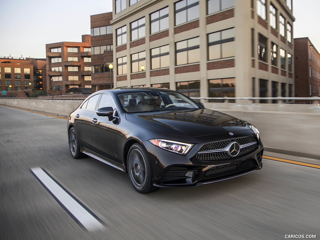 2019 Mercedes-Benz CLS 450 4MATIC (US-Spec) - Front Three-Quarter