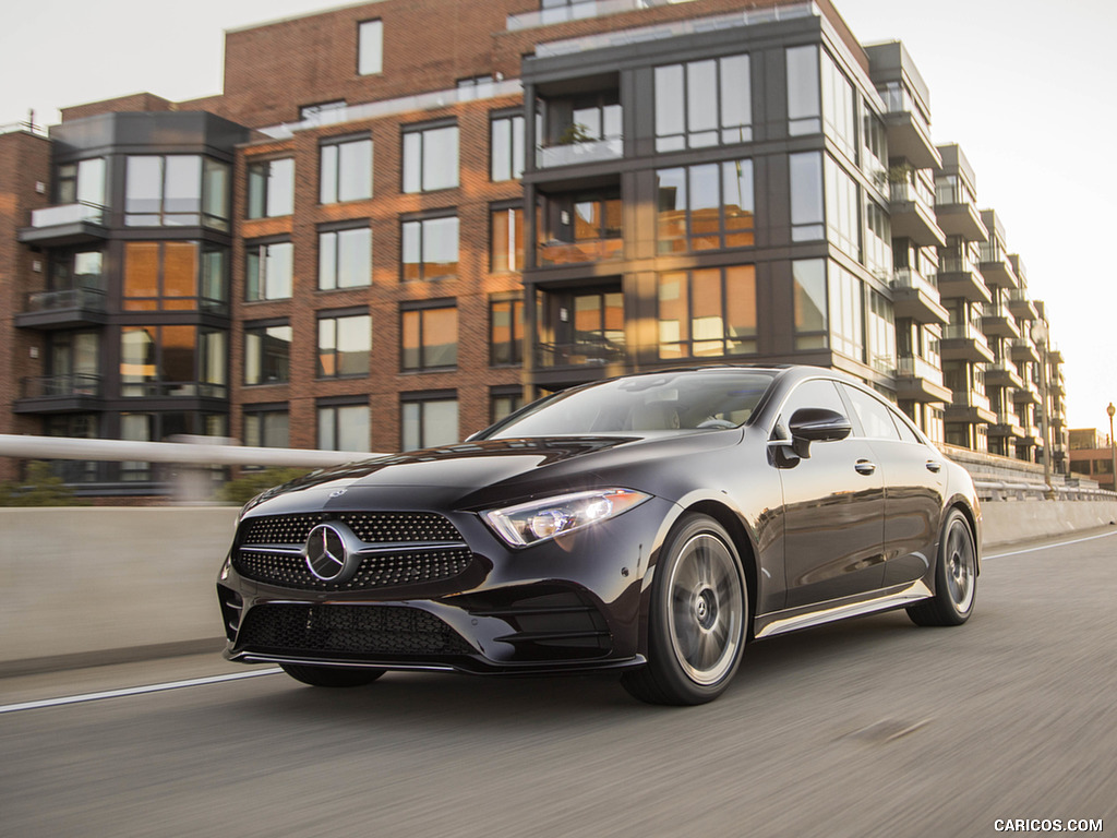 2019 Mercedes-Benz CLS 450 4MATIC (US-Spec) - Front Three-Quarter