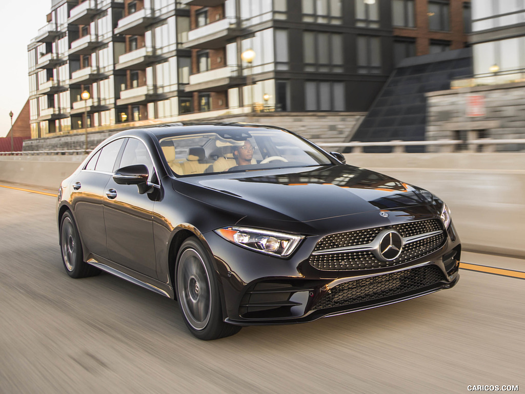 2019 Mercedes-Benz CLS 450 4MATIC (US-Spec) - Front Three-Quarter