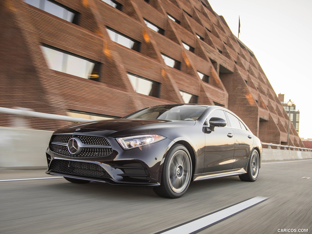 2019 Mercedes-Benz CLS 450 4MATIC (US-Spec) - Front Three-Quarter