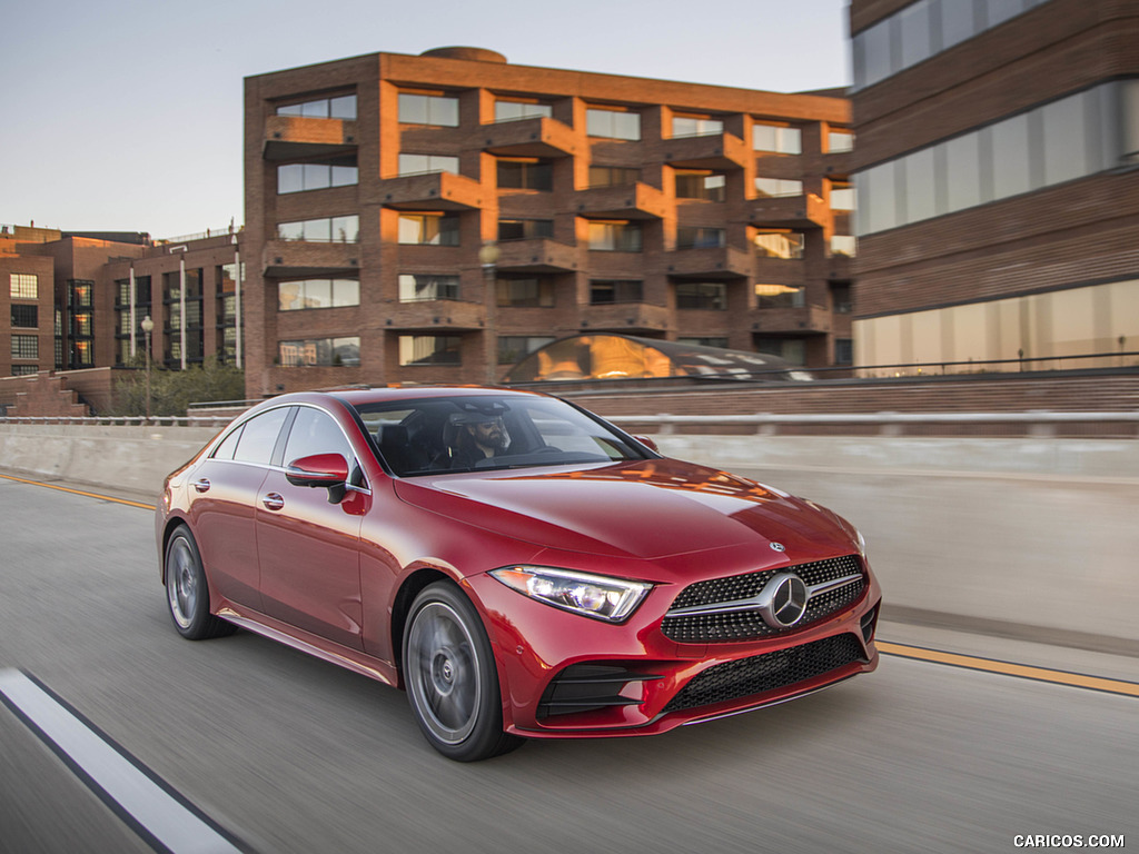 2019 Mercedes-Benz CLS 450 4MATIC (US-Spec) - Front Three-Quarter