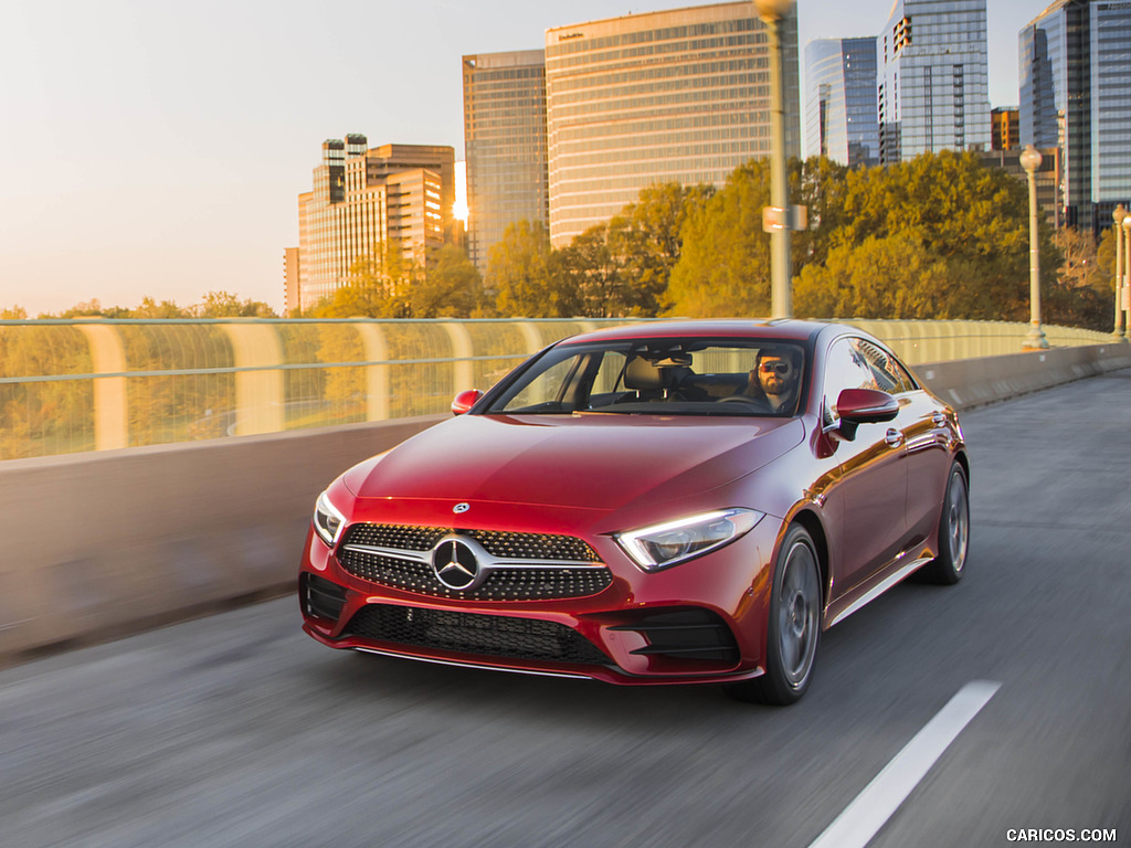 2019 Mercedes-Benz CLS 450 4MATIC (US-Spec) - Front Three-Quarter