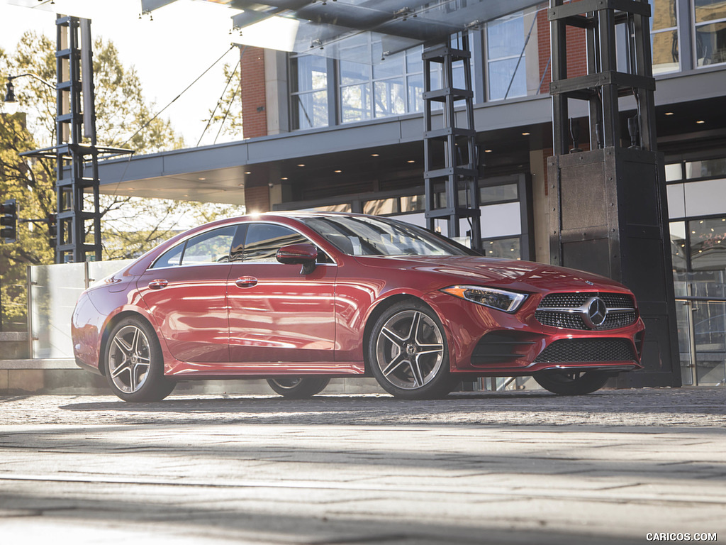 2019 Mercedes-Benz CLS 450 4MATIC (US-Spec) - Front Three-Quarter