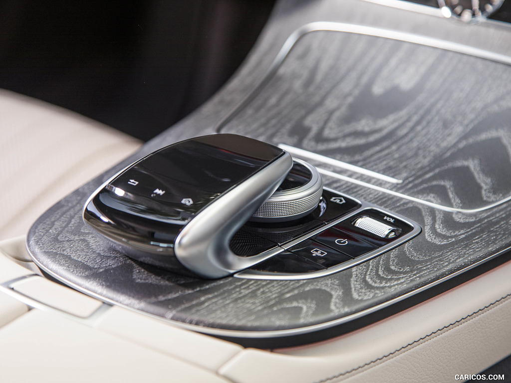 2019 Mercedes-Benz CLS 450 4MATIC (US-Spec) - Interior, Detail