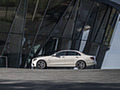 2019 Mercedes-Benz E 300 de Diesel Plug-in Hybrid Sedan (Color: Diamond White Metallic) - Side