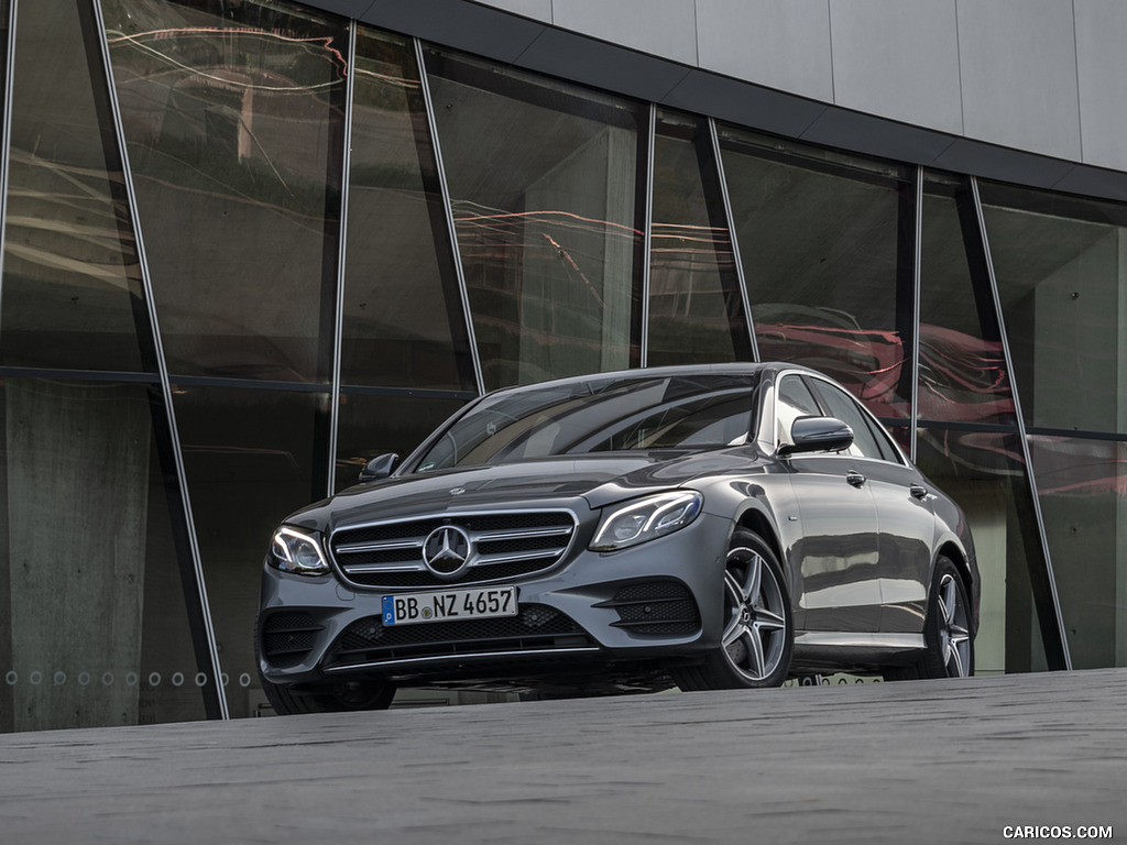 2019 Mercedes-Benz E 300 e Plug-in Hybrid Sedan (Color: Selenite Grey Metallic) - Front