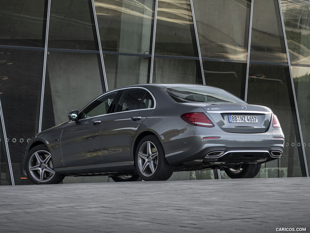 2019 Mercedes-Benz E 300 e Plug-in Hybrid Sedan (Color: Selenite Grey Metallic) - Rear Three-Quarter